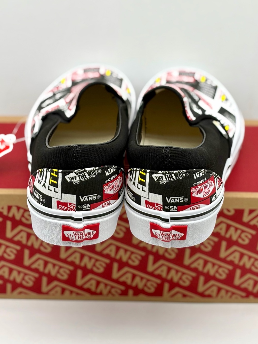 Vans Slip-On Sneakers in Black White and Red Sticker Print Unisex - Picture 5 of 10